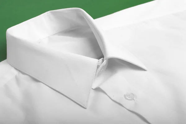 Διπλώστε το πουκάμισο μακρυμάνικο — Φωτογραφία Αρχείου