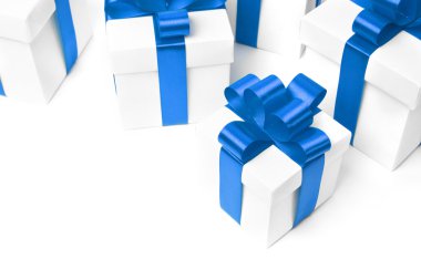 dizi bir bant ile hediye kutusu