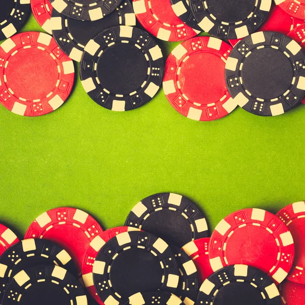 Red and black gambling chips — Stock Photo, Image