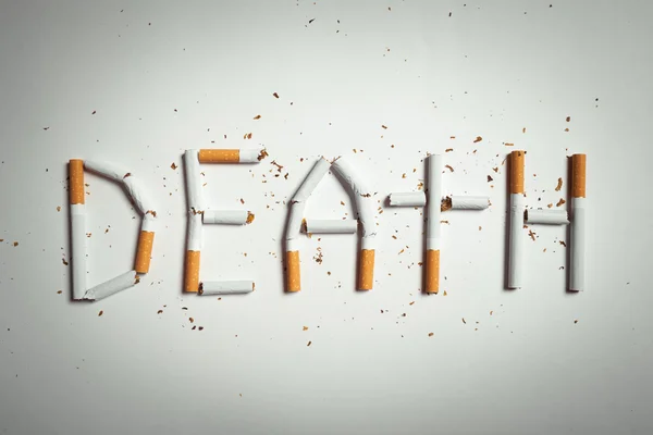 タバコの死を単語します。 — ストック写真