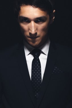 etkileyici bir adam portresi