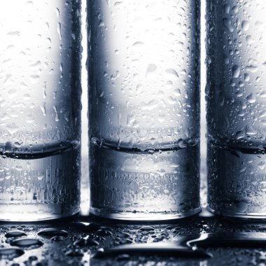 satır gözlük votka için