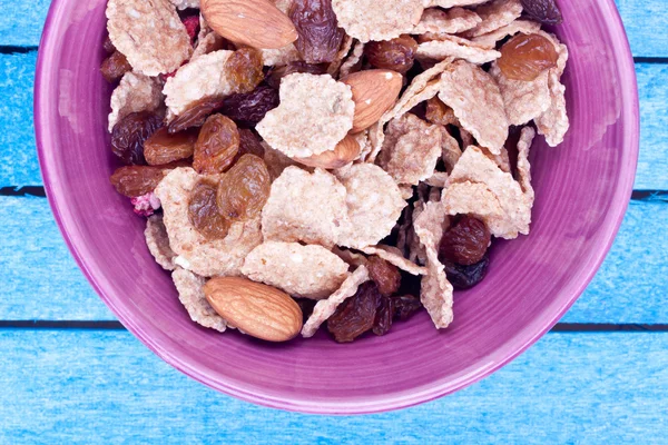 Cereal with almond and raisin — Stock Photo, Image