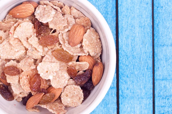 Cereal with almond and raisin — Stock Photo, Image