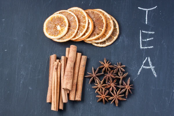 Herbal tea with cinnamon — Stock Photo, Image