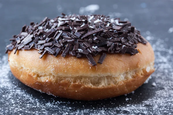 Donut con chocolate —  Fotos de Stock