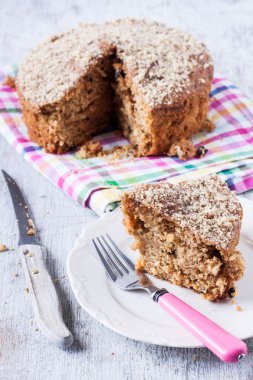 Havuç ve cevizli kek.