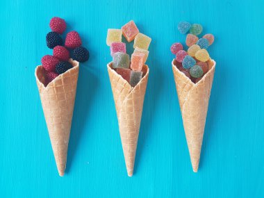 çeşitli jöle şekerler