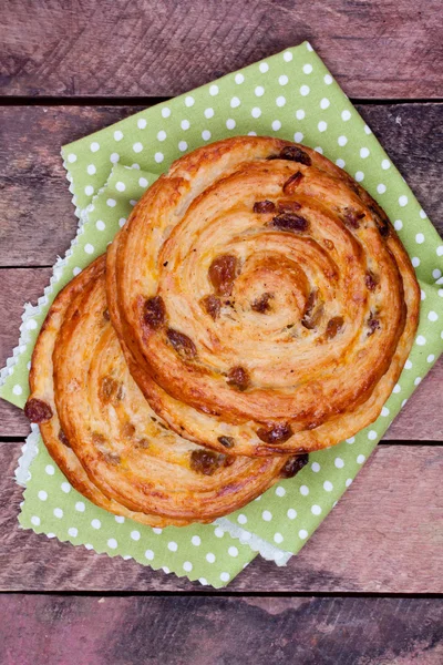 Sweet bun with raisin — Stock Photo, Image