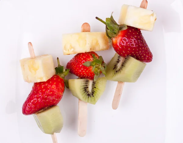 Fruit skewers close up — Stock Photo, Image