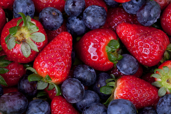 Strawberry and blueberry fruits