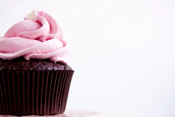 Pink chocolate cupcake  close up — Stock Photo, Image