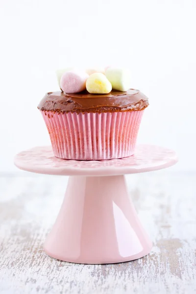 Cupcake met marshmallows — Stockfoto