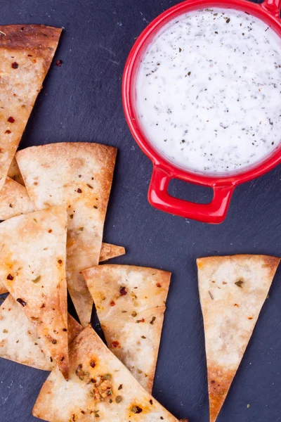 Hausgemachte Nachos-Chips — Stockfoto