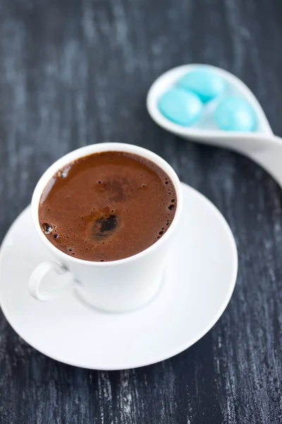Türkischer Kaffee und Bonbons — Stockfoto