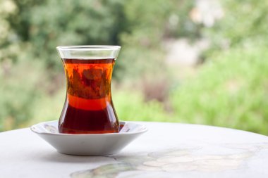 geleneksel bir Türk cam çay