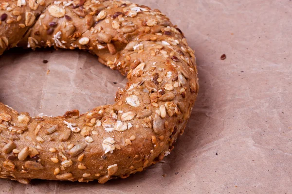 Türkischer Bagel mit Getreide — Stockfoto