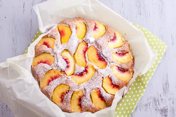 Peach cake — Stock Photo, Image