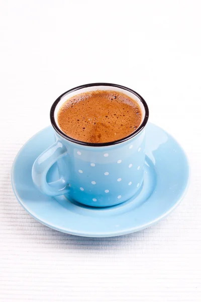 Vit kopp turkiskt kaffe — Stockfoto