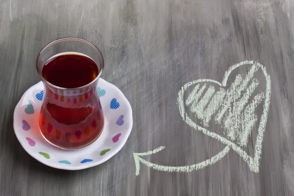 Un vaso de té negro — Foto de Stock