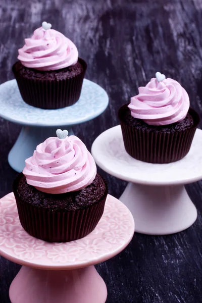 Pembe çikolata cupcakes — Stok fotoğraf