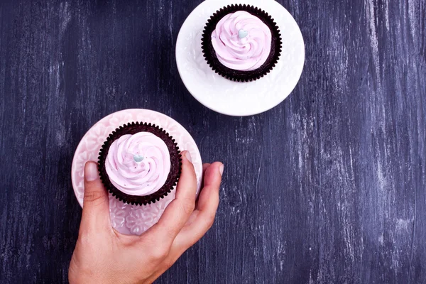 Cupcakes de chocolate rosa — Fotografia de Stock