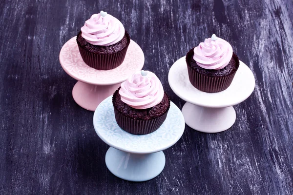 Pembe çikolata cupcakes — Stok fotoğraf