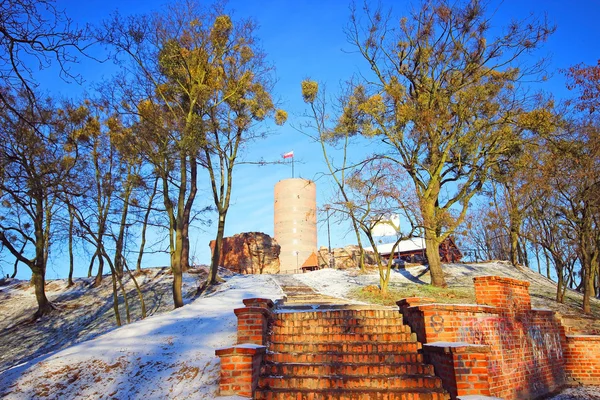 与重建塔"Klimek"在格鲁琼兹城堡山 — 图库照片