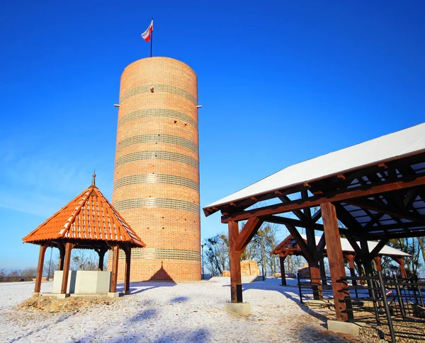 Castle Hill com uma torre reconstruída "Klimek" em Grudziadz — Fotografia de Stock