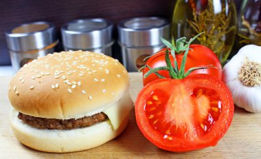 Hamburger lokanta bol hammadde