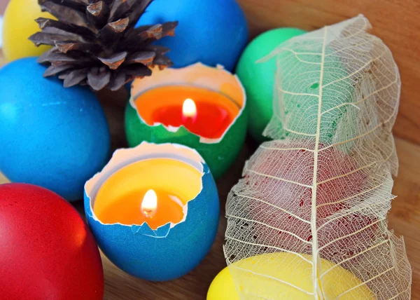 Easter eggs-candles with over eggs — Stock Photo, Image