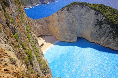 Gün batımında, Yunanistan Zakynthos adada Navagio Beach