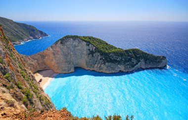 Navagio Beach - cennet gibi güzel görünümünü batık Zakynthos Adası Yunanistan
