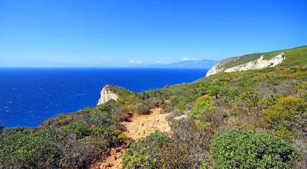 Eau turque de la baie sur l'île de Zante, Grèce — Photo