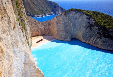 Navagio Beach - cennet gibi güzel görünümünü batık Zakynthos Adası Yunanistan