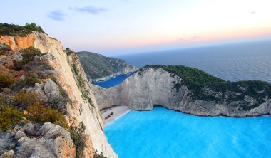 Güzel Navagio Beach - Zakynthos Adası Yunanistan kumsalda batık görünümü