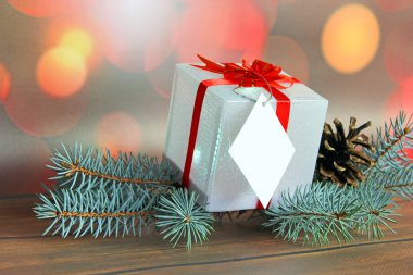 Noel hediyesi (dekorasyon) .