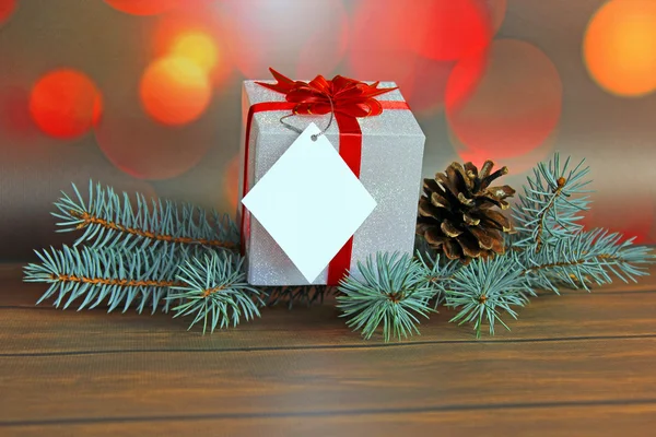 Noel hediyesi (dekorasyon) .