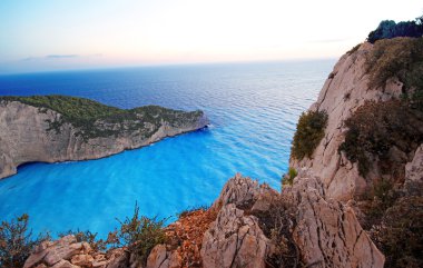 Navagio Beach - cennet gibi güzel görünümünü batık Zakynthos Adası Yunanistan