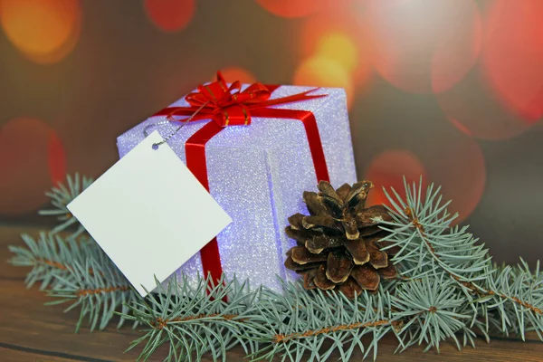 Prezent świąteczny i dekoracja — Zdjęcie stockowe