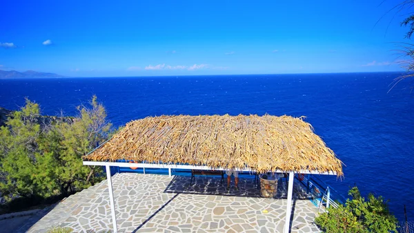 Eau turque de la baie sur l'île de Zante, Grèce — Photo