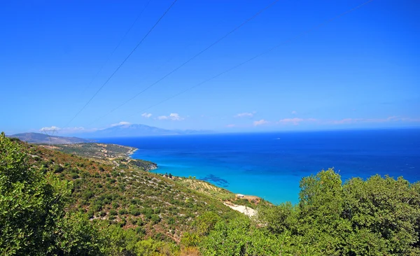 Eau turque de la baie sur l'île de Zante, Grèce — Photo