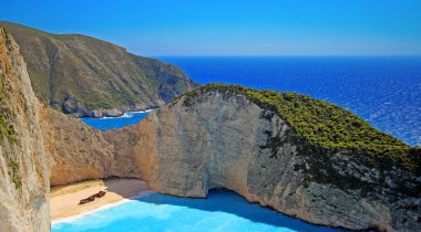 Navagio Beach - cennet gibi güzel görünümünü batık Zakynthos Adası Yunanistan