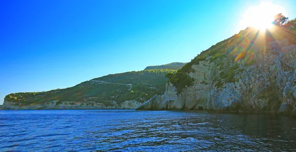 Costa acantilado de la isla de Zakynthos. Países Bajos — Foto de Stock