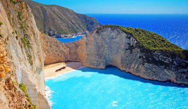 Navagio Beach - cennet gibi güzel görünümünü batık Zakynthos Adası Yunanistan