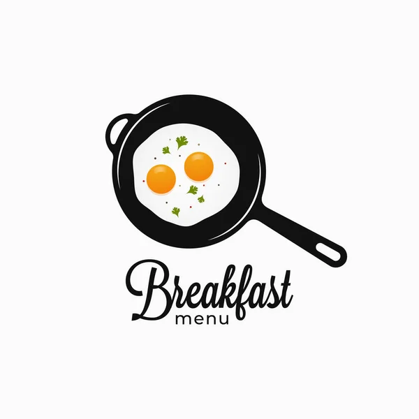 Menggoreng telur di wajan. Logo menu sarapan - Stok Vektor