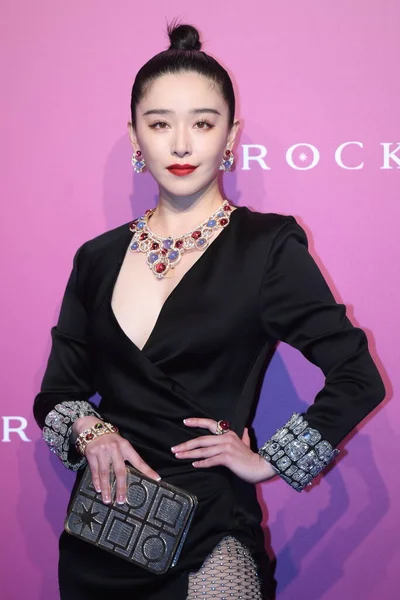 中国の女優菅Qingziは北京で高級ブランドBvlgariの活動に出席します 10月2020 — ストック写真