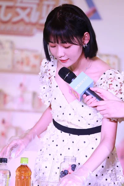 Chinese Zangeres Duan Aojuan Woont Het Promotionele Evenement Van Chengguang — Stockfoto