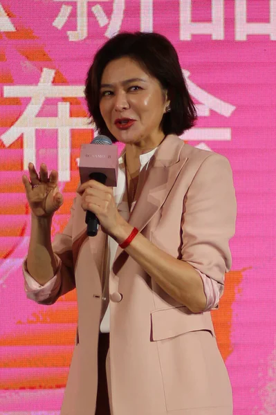 元香港女優のRosamund Kwan Chi Lamは北京での活動に出席します 9月2020 — ストック写真