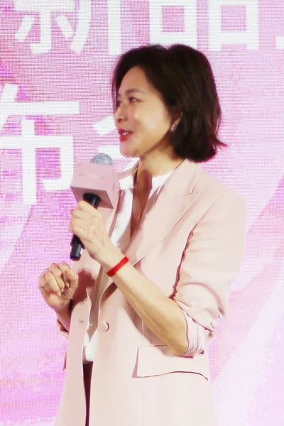 元香港女優のRosamund Kwan Chi Lamは北京での活動に出席します 9月2020 — ストック写真